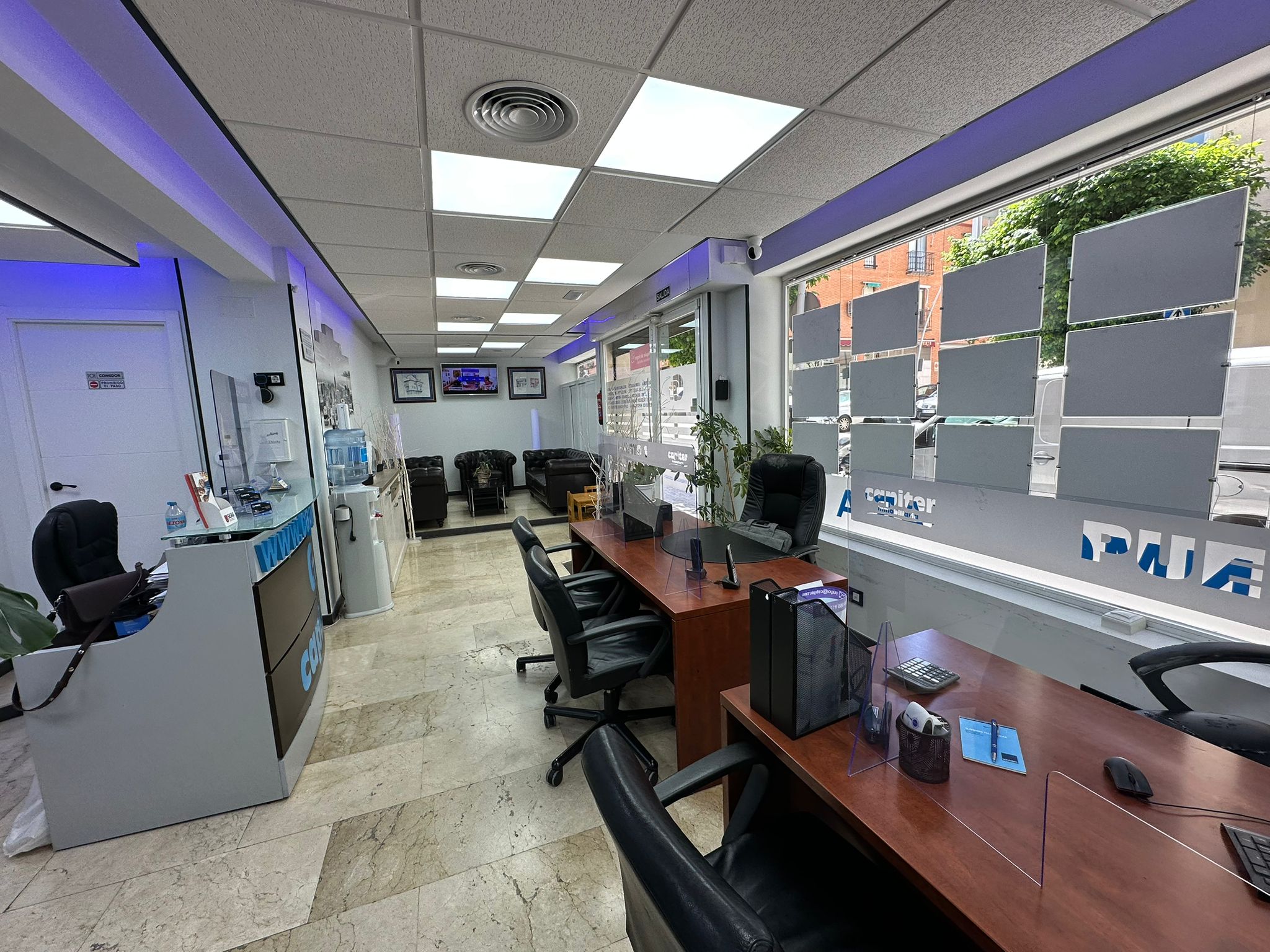 Interior oficina